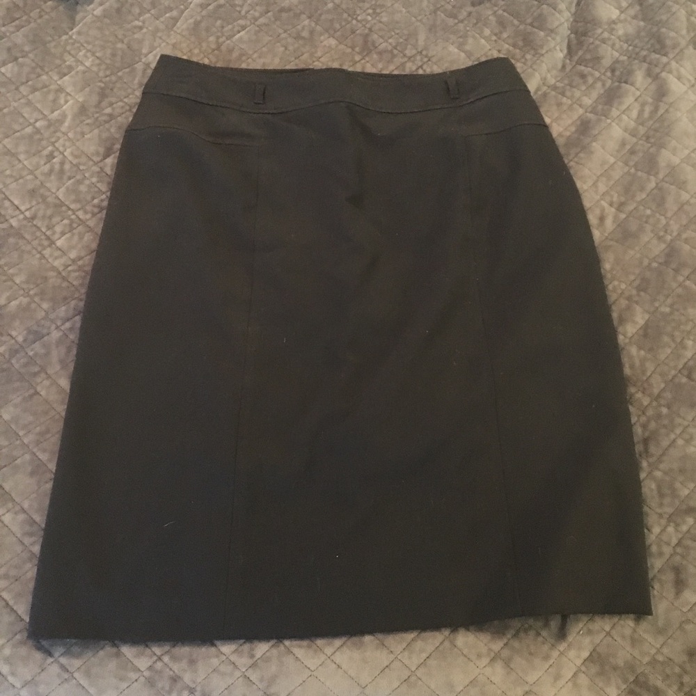 Straight skirt